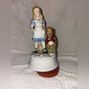 Alice in Wonderland Musical Figurine